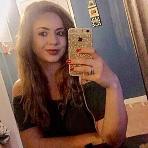 Meet your Posher, Gema